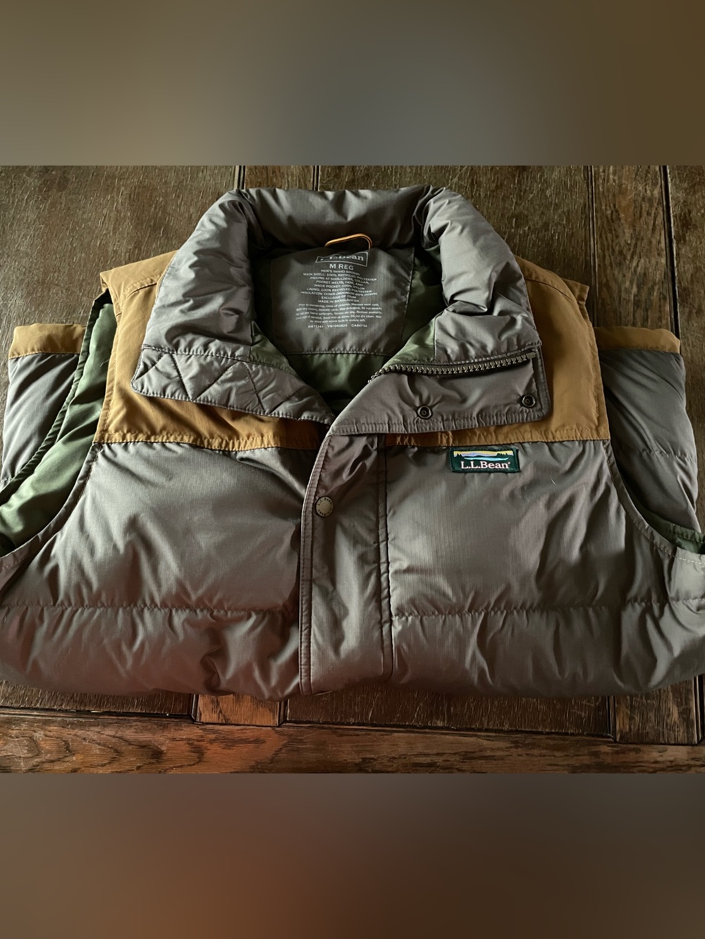 L.L. Bean Men's Two-Tone Puffer Vest in Olive and Tan (M)